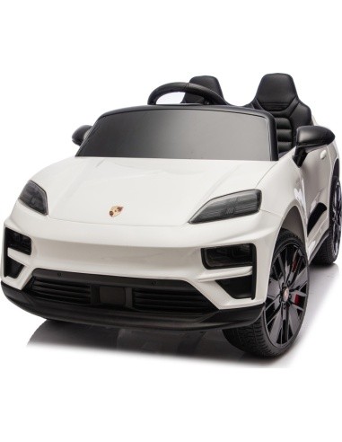 Porsche Macan White Vehicle