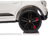 Porsche Macan White Vehicle