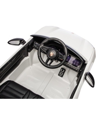 Porsche Macan White Vehicle