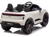 Porsche Macan White Vehicle