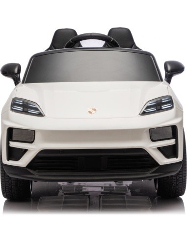 Porsche Macan White Vehicle