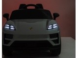 Porsche Macan Pink Vehicle