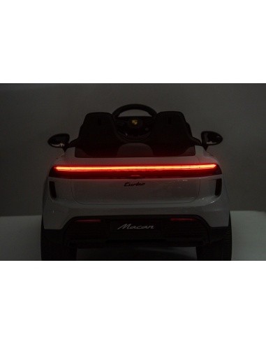 Porsche Macan Pink Vehicle