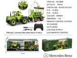 Green tractor 1:24 with remote control Mercedes Benz + Wooden trailer with crane