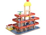 Wooden garage, large parking lot with elevator + cars Ecotoys