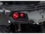 Keturratis Can Am Outlander ATV su valdymo pultu, pilkas
